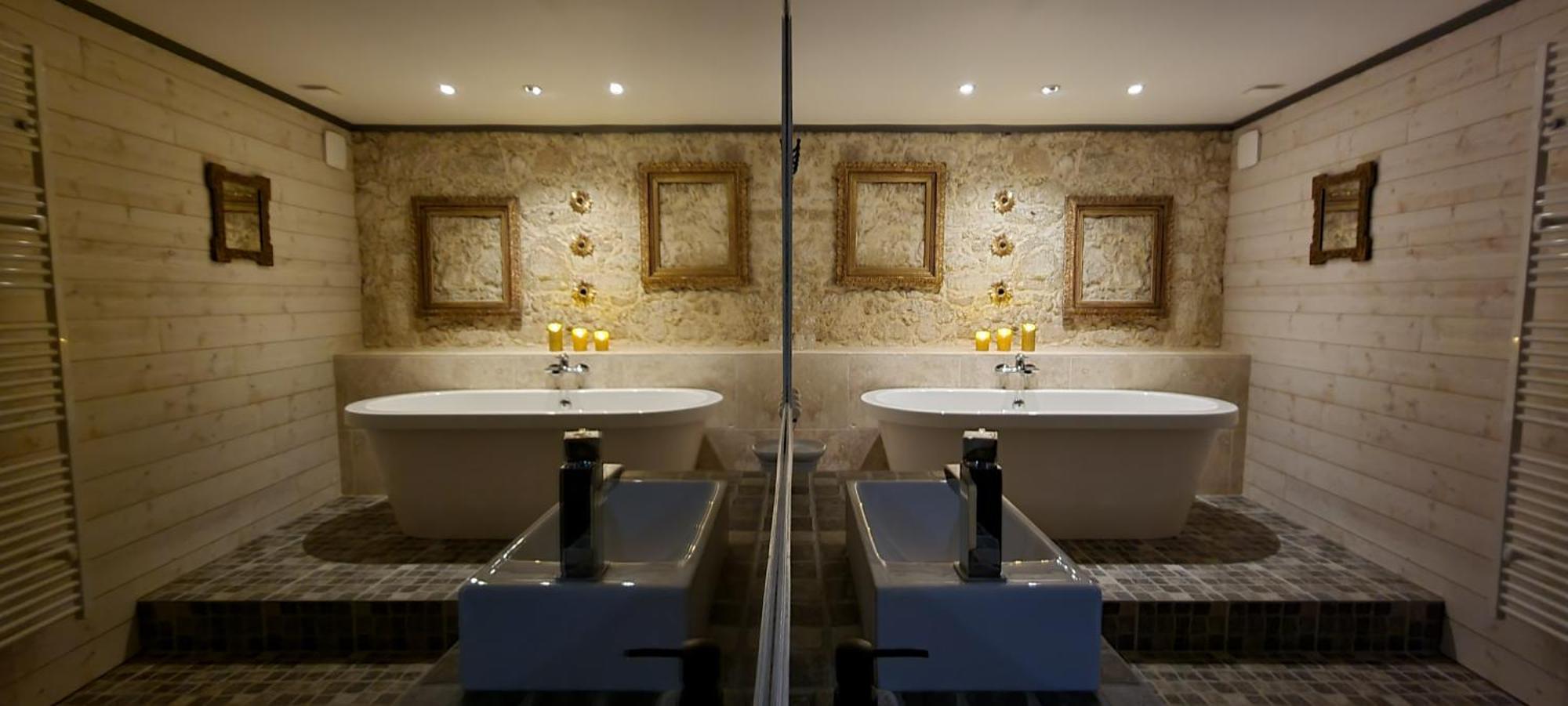 Domaine Des Pierres Precieuses - Demeure De Charme - Grand Standing - 15 Pers - Spa - Massages - Detente Et Bien-Etre - 30' Bordeaux Gauriaguet エクステリア 写真